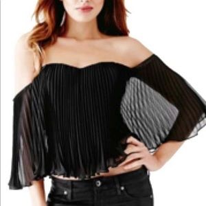 Guess off shoulder top